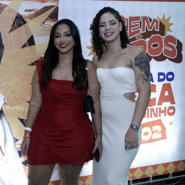 Maria Eduarda da Silva e Leticia Menegussi