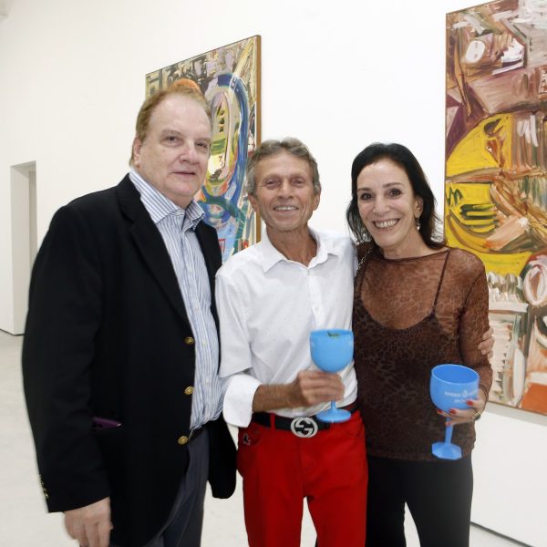 Rawlson de Thuin e o casal Marco Rodrigues e Alicinha Silveira