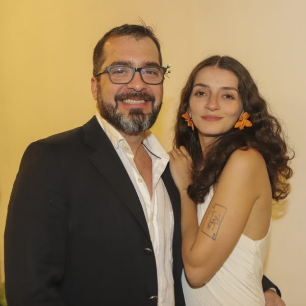 Marcelo Castro e Gabriela Torres