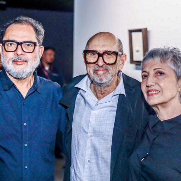 Marcos Augusto Gonçalves, Isay e Lenora de Barros