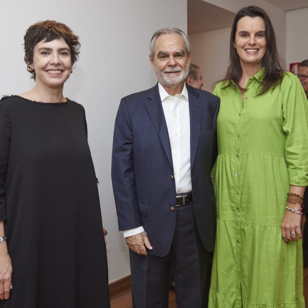 Adriana Calcanhotto, Max Perlingeiro e Olívia Porcaro