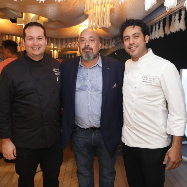 Michel Nagy entre chefs do Tropik Beach Club