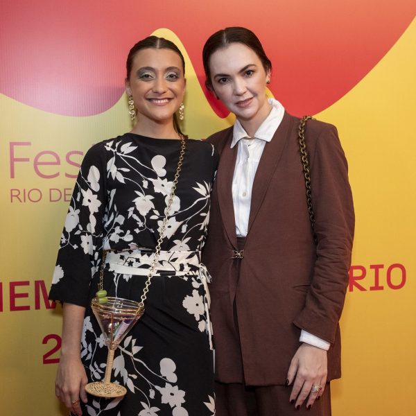 Natália Crivillin e Isadora Ruppert
