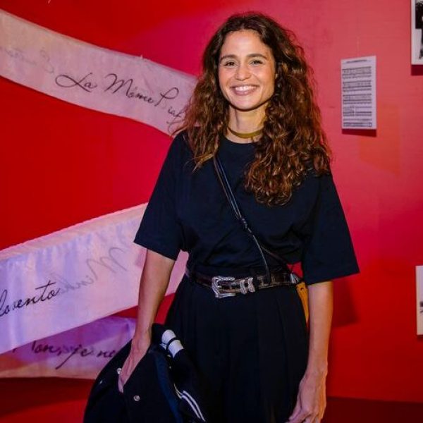 Nanda Costa