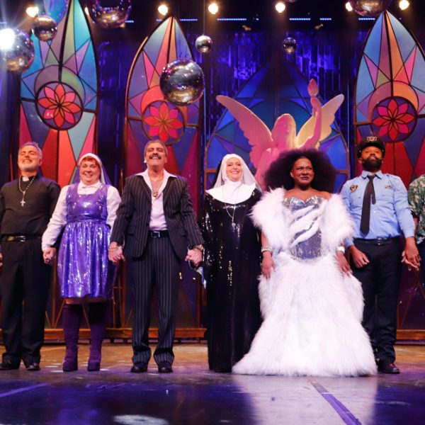 Elenco do musical "Mudança de hábito"