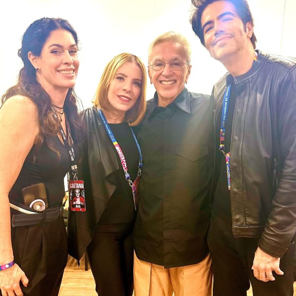 Paula Lavigne, Liège Monteiro, Caetano Veloso e Luiz Fernando Coutinho