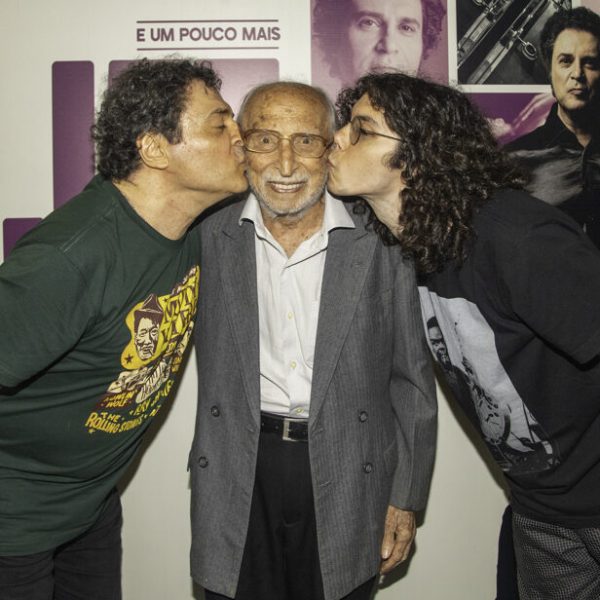 Família reunida: Roberto, José e Rafael Frejat