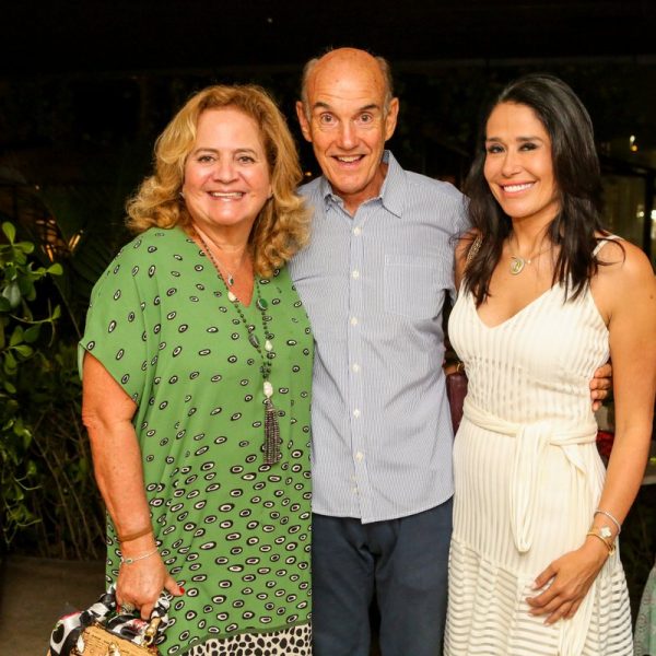 Renata e Paulo Fraga e Paula Severiano Ribeiro