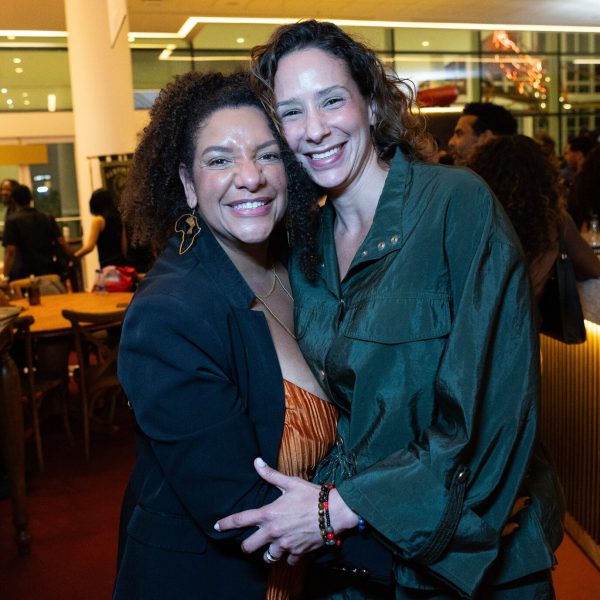 Renata Souza e Monica Benicio