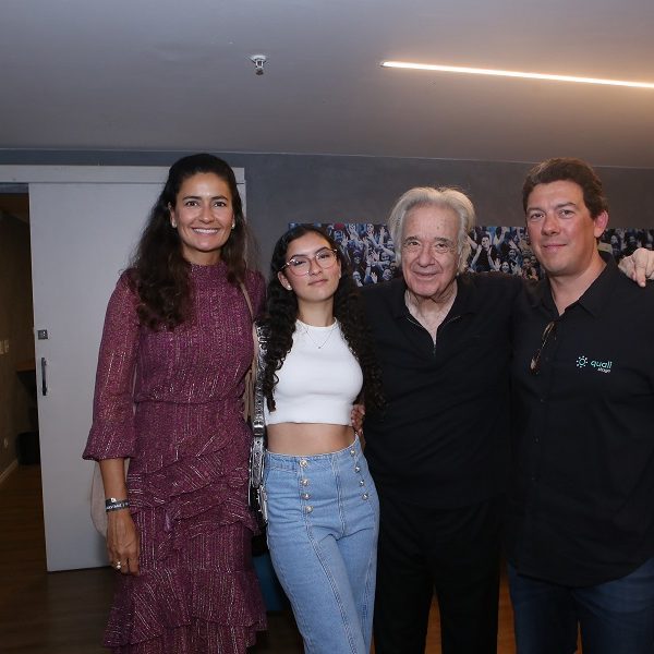 Roberta Blatt, Manuela Blatt, Maestro João Carlos Martins e Bruno Blatt