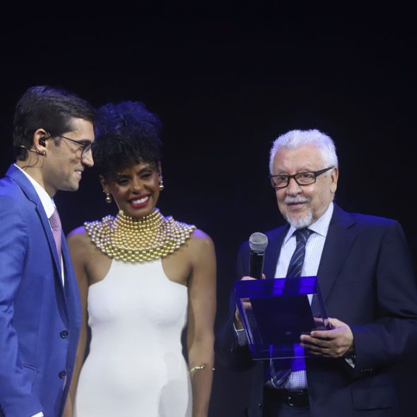 Rodolfo Schneider, Cynthia Martins e Fernando Mitre