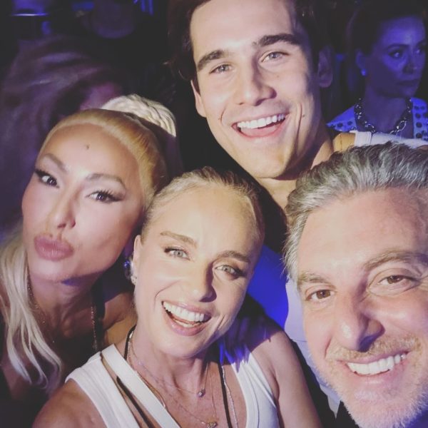 Sabrina Sato, Angélica, Nicolas Prattes e Luciano Huck