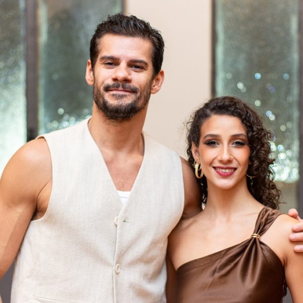 Thiago Soares e Gabriela Mendez